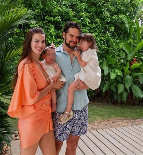 laura londoo y su hija|Laura Londoño recibe a su segunda hija en pleno boom de Café。